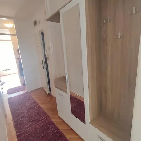 Apartment Centar *
